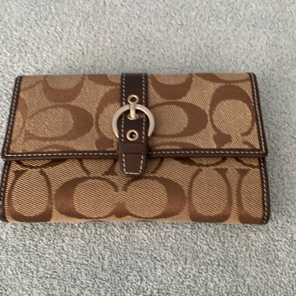 Brown and Tan Wallet EUC